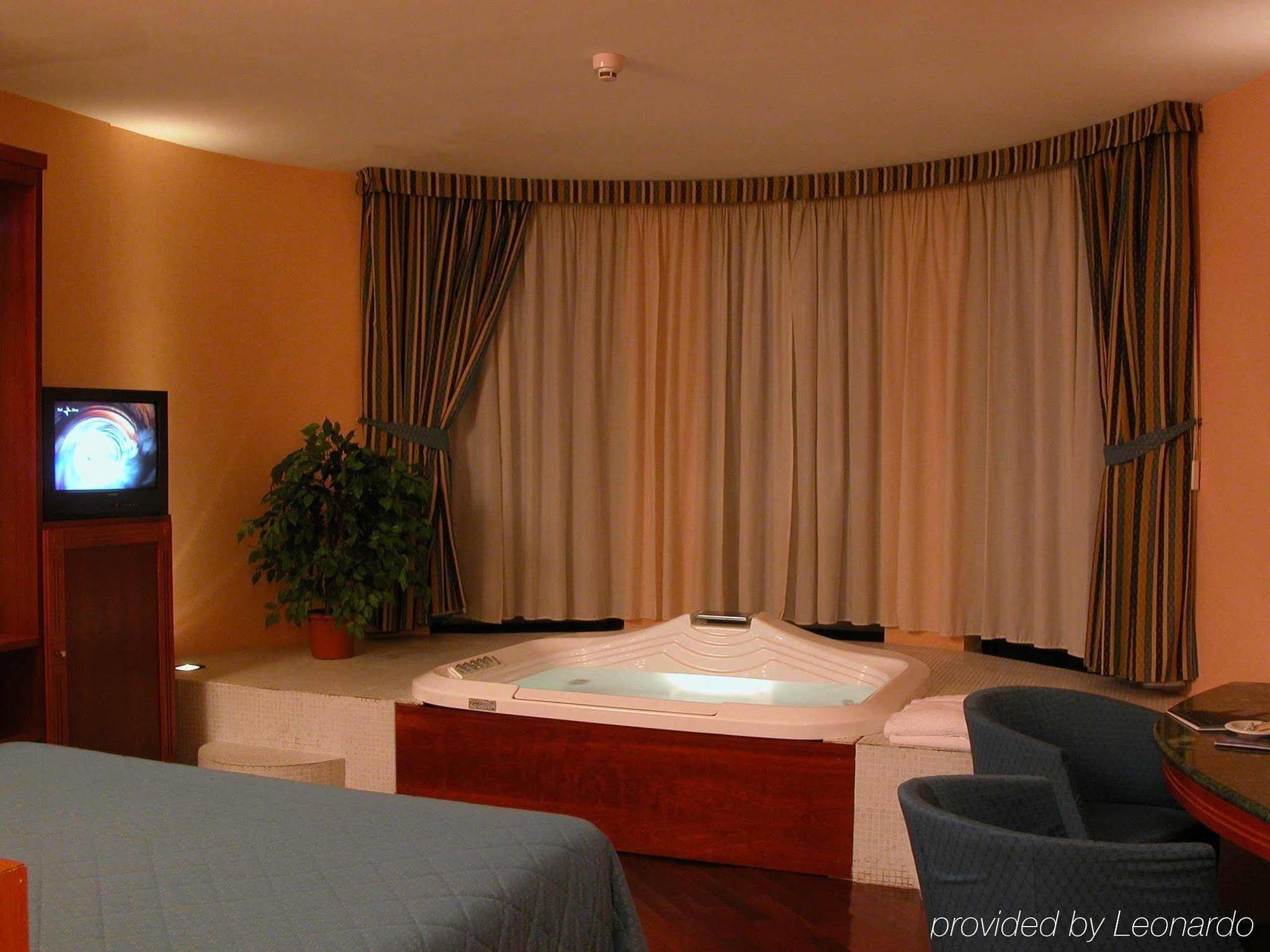 Hotel Michelangelo Palace & Spa Terni Luaran gambar