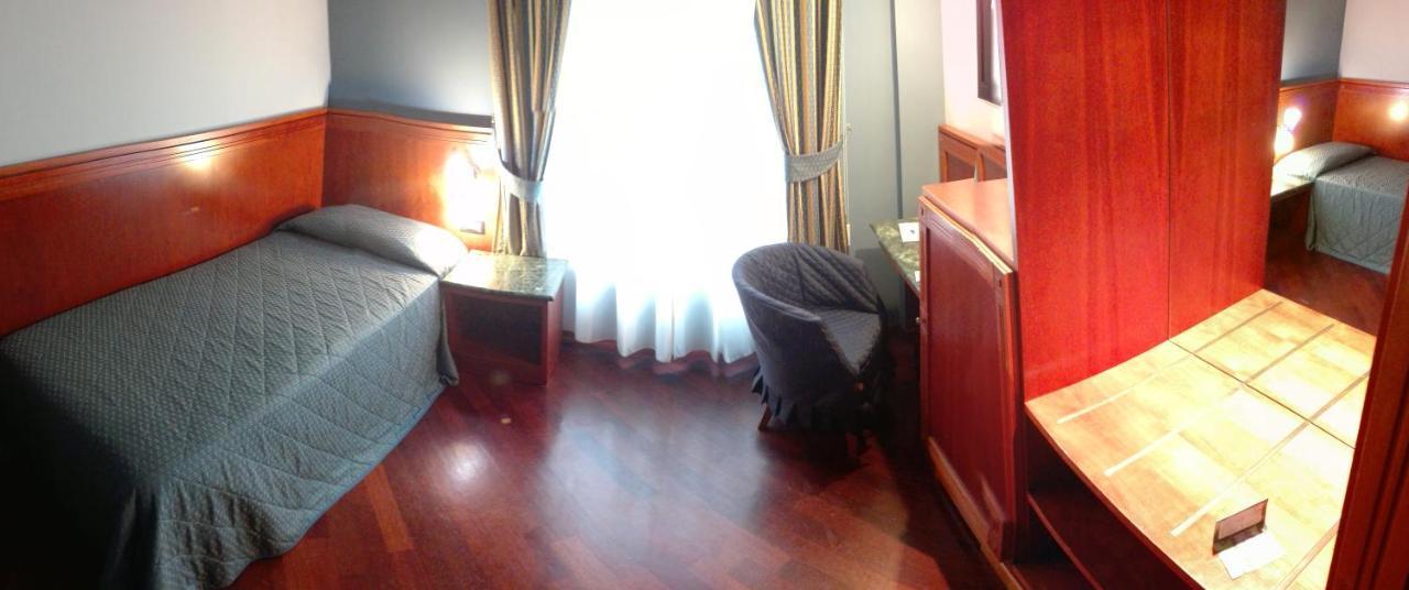 Hotel Michelangelo Palace & Spa Terni Luaran gambar